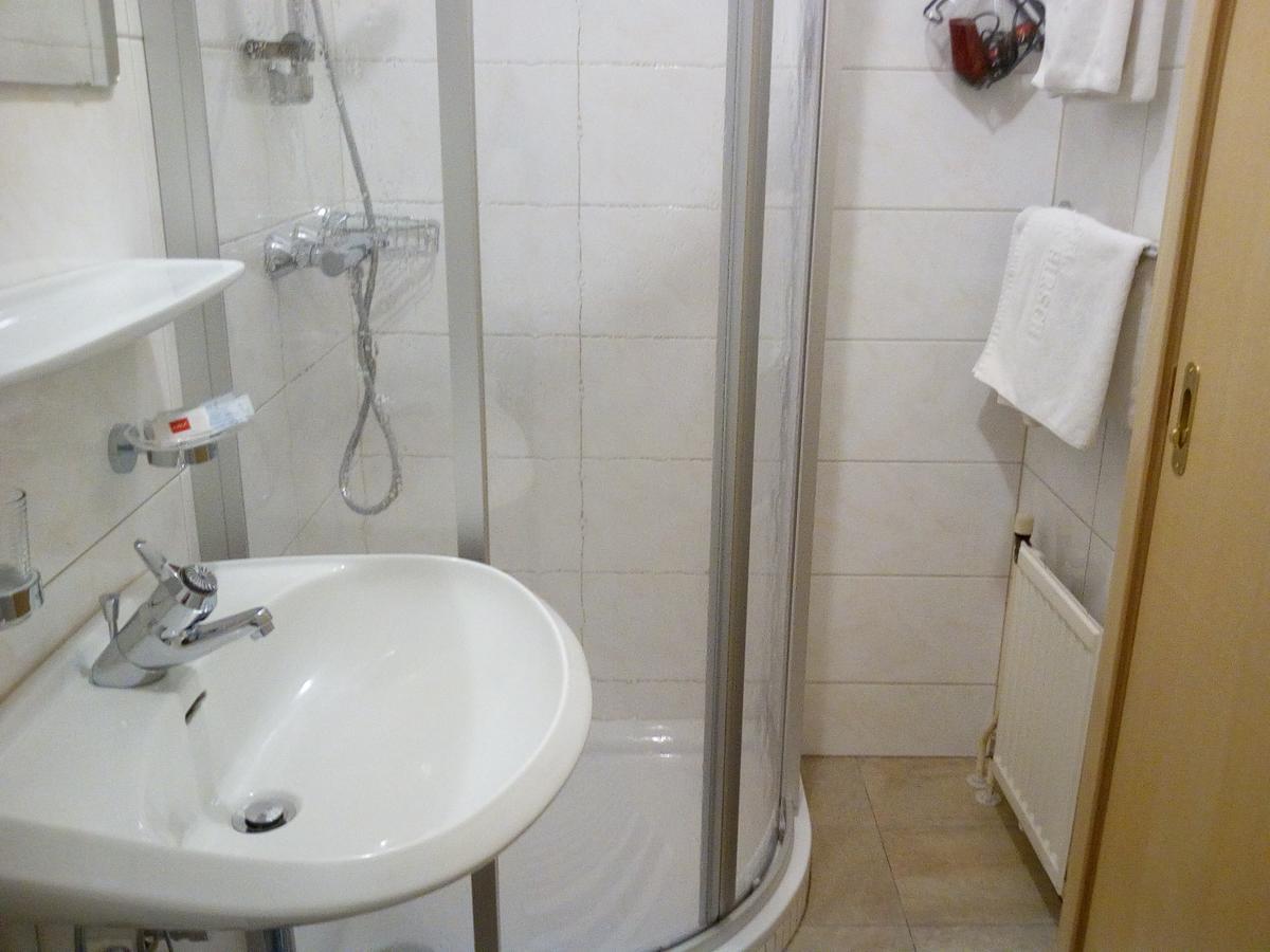 Hotel Zum Goldenen Hirschen Göstling an der Ybbs Eksteriør billede