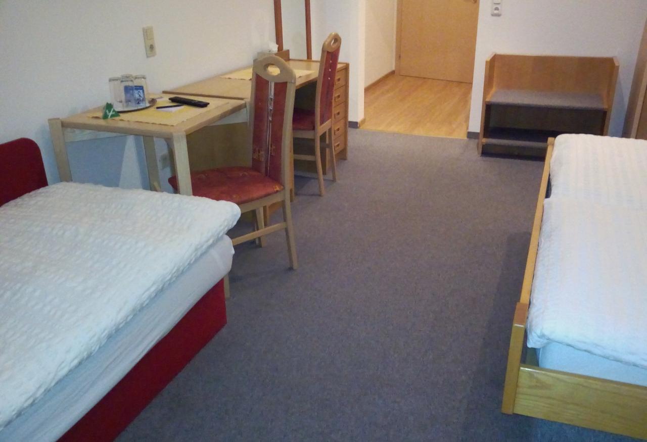 Hotel Zum Goldenen Hirschen Göstling an der Ybbs Eksteriør billede